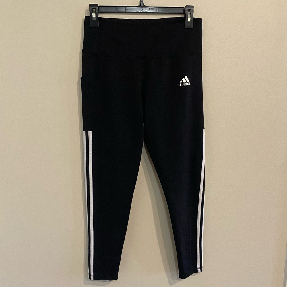 Adidas Black Cropped Ankle Pants Sleek Design